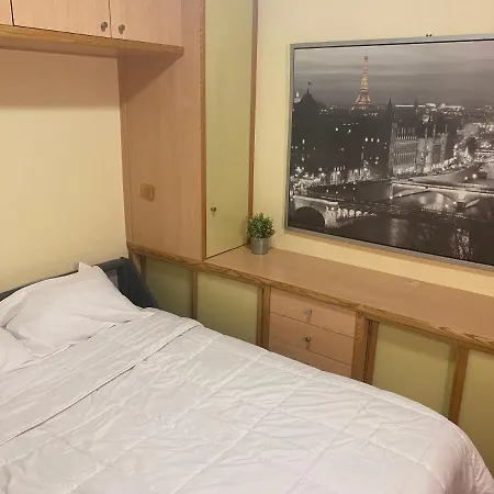 Entire Cozy Near Eiffel Tower In